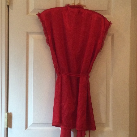 Fredericks of Hollywood Ruby Red robe - Picture 4 of 6